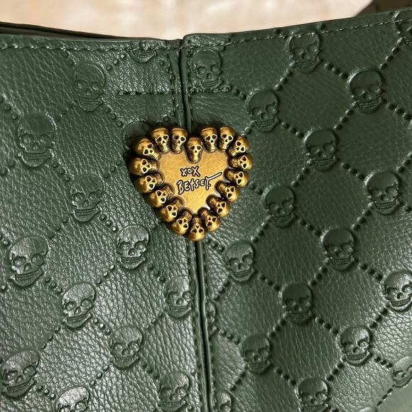 BETSEY JOHNSON MILITARY GREEN & GOLD BUCKLES SKULL SHOULDER TOTE PURSE NWT - Picture 11 of 15